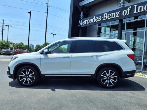 2019 Honda Pilot Touring 8-Passenger