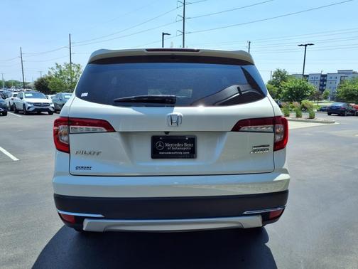 2019 Honda Pilot Touring 8-Passenger