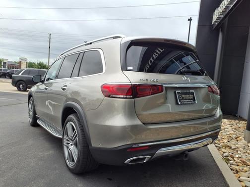 2021 Mercedes-Benz GLS 450 4MATIC