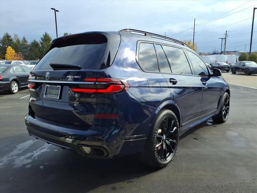 2023 BMW X7 xDrive40i
