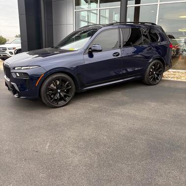 2023 BMW X7 xDrive40i
