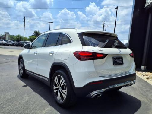 2025 Mercedes-Benz GLA 250 Base 4MATIC