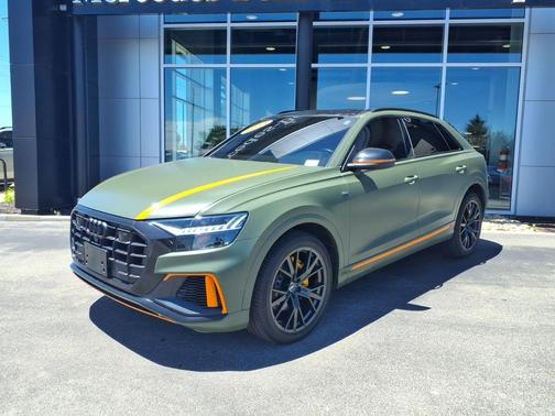 Florett Silver Metallic 2021 Audi Q8 55 Premium Plus