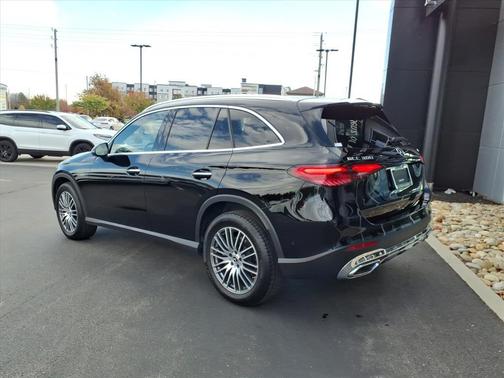 2025 Mercedes-Benz GLC 300 Base 4MATIC