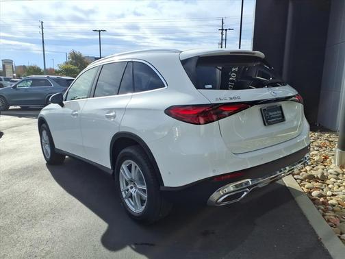 2026 Mercedes-Benz GLC 300 Base 4MATIC