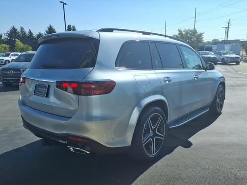 Cirrus Silver Metallic 2026 Mercedes-Benz GLS 450 4MATIC