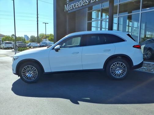 2026 Mercedes-Benz GLC 300 Base 4MATIC
