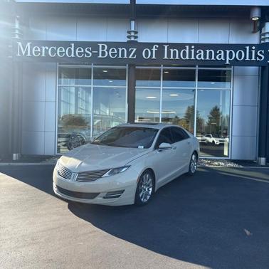 2015 Lincoln MKZ Hybrid Base