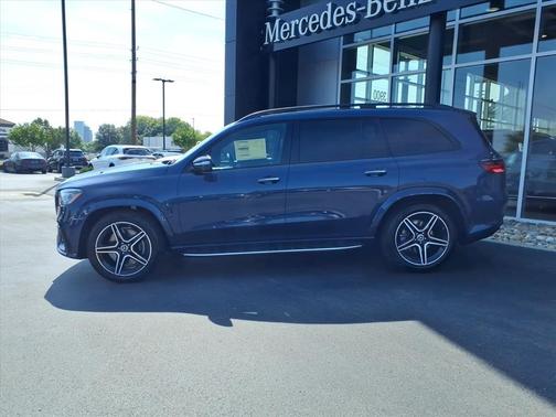 2026 Mercedes-Benz GLS 450 