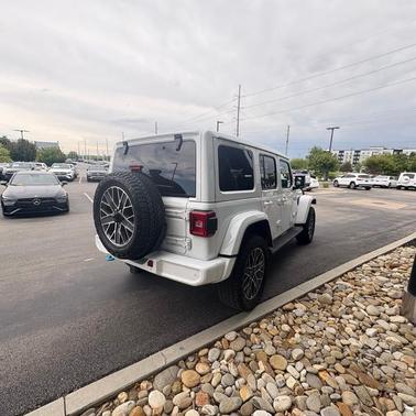 Bright White Clearcoat 2024 Jeep Wrangler 4xe High Altitude