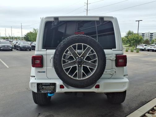 Bright White Clearcoat 2024 Jeep Wrangler 4xe High Altitude