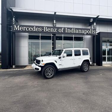 Bright White Clearcoat 2024 Jeep Wrangler 4xe High Altitude