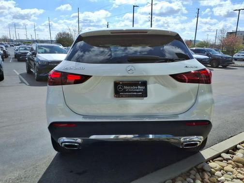 Polar White 2026 Mercedes-Benz GLA 250 Base 4MATIC