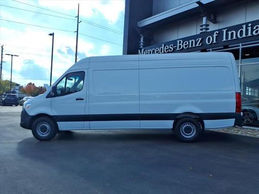 2025 Mercedes-Benz Sprinter 2500 High Roof