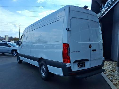 2025 Mercedes-Benz Sprinter 2500 High Roof