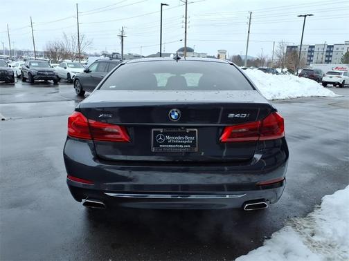 2019 BMW 540 i xDrive