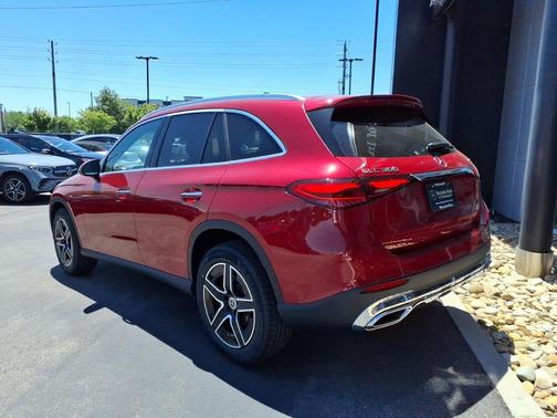 MAN PATAGONIA R 2026 Mercedes-Benz GLC 300 Base 4MATIC