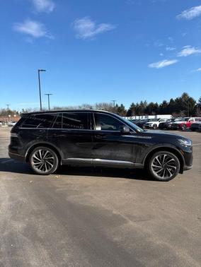 2025 Lincoln Aviator Reserve AWD