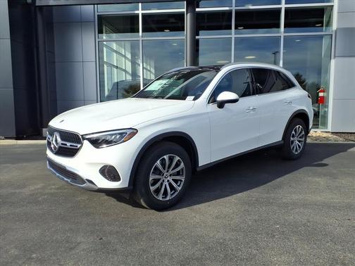 Polar White 2026 Mercedes-Benz GLC 300 Base 4MATIC