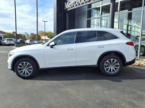 2026 Mercedes-Benz GLC 300 Base 4MATIC