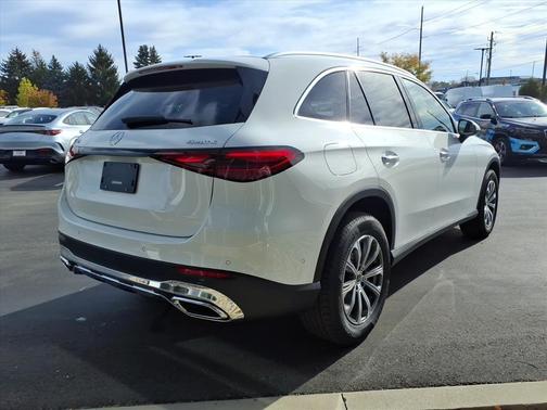 2026 Mercedes-Benz GLC 300 Base 4MATIC