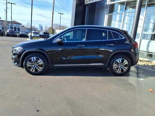 2026 Mercedes-Benz GLA 250 Base 4MATIC