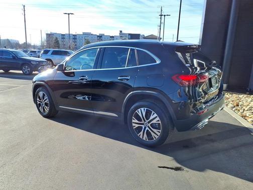 2026 Mercedes-Benz GLA 250 Base 4MATIC