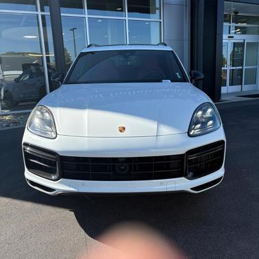 2021 Porsche Cayenne Turbo