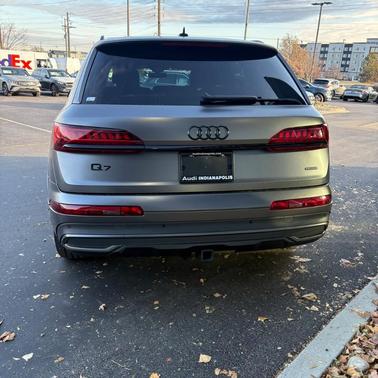 2023 Audi Q7 55 Premium Plus