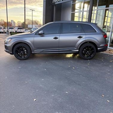 2023 Audi Q7 55 Premium Plus