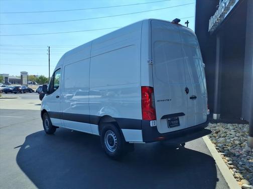 2025 Mercedes-Benz Sprinter 2500 Standard Roof
