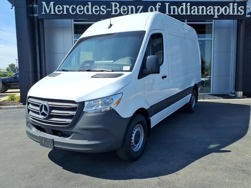 2025 Mercedes-Benz Sprinter 2500 Standard Roof