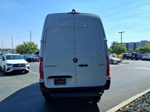 2025 Mercedes-Benz Sprinter 2500 Standard Roof