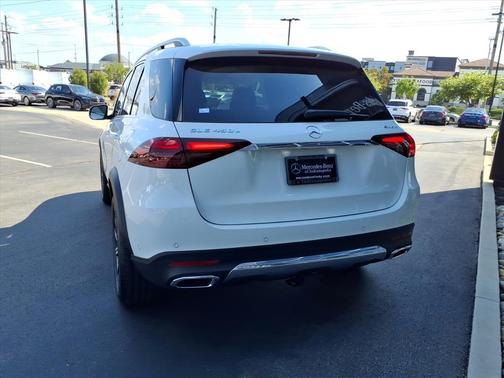 2026 Mercedes-Benz GLE 450e Base 4MATIC