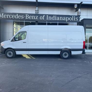 2025 Mercedes-Benz Sprinter 2500 High Roof