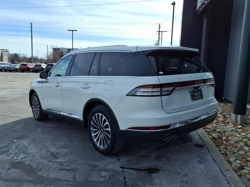 2023 Lincoln Aviator Standard AWD