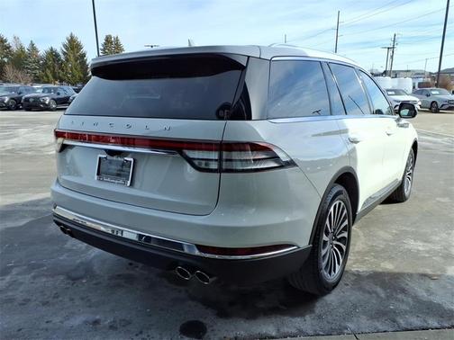 2023 Lincoln Aviator Standard AWD