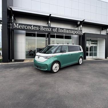 Mahi Green Metallic - Candy White 2025 Volkswagen ID. Buzz 1st Edition