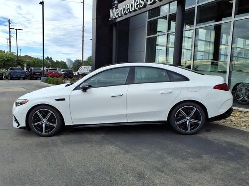 Polar White 2027 Mercedes-Benz CLA 220 Hybrid CLA 220