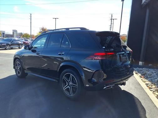 Obsidian Black Metallic 2026 Mercedes-Benz GLE 350 Base 4MATIC