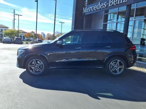 Obsidian Black Metallic 2026 Mercedes-Benz GLE 350 Base 4MATIC