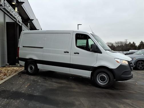 Arctic White 2026 Mercedes-Benz Sprinter 2500 Standard Roof