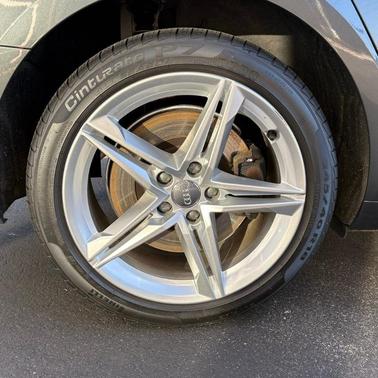 Daytona Gray Pearl Effect 2020 Audi A4 40 Premium Plus