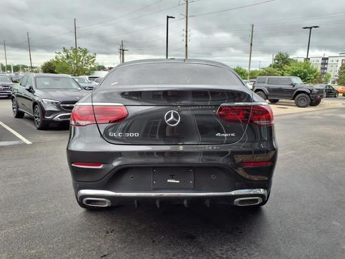2022 Mercedes-Benz GLC 300 4MATIC Coupe