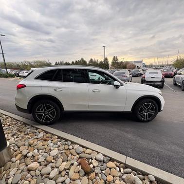 Polar White 2026 Mercedes-Benz GLC 300 Base 4MATIC