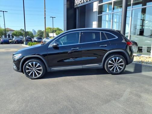2023 Mercedes-Benz GLA 250 Base 4MATIC
