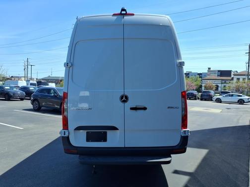 2025 Mercedes-Benz Sprinter 2500 170 WB High Roof Extended Cargo