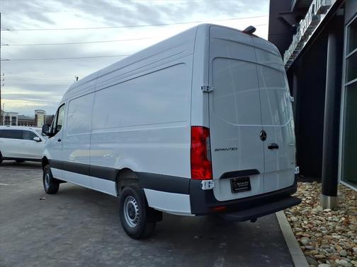 2026 Mercedes-Benz Sprinter 2500 High Roof