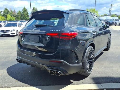 Obsidian Black 2026 Mercedes-Benz AMG GLC 43 Base
