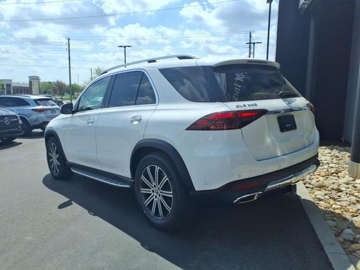 Polar White 2026 Mercedes-Benz GLE 350 Base 4MATIC